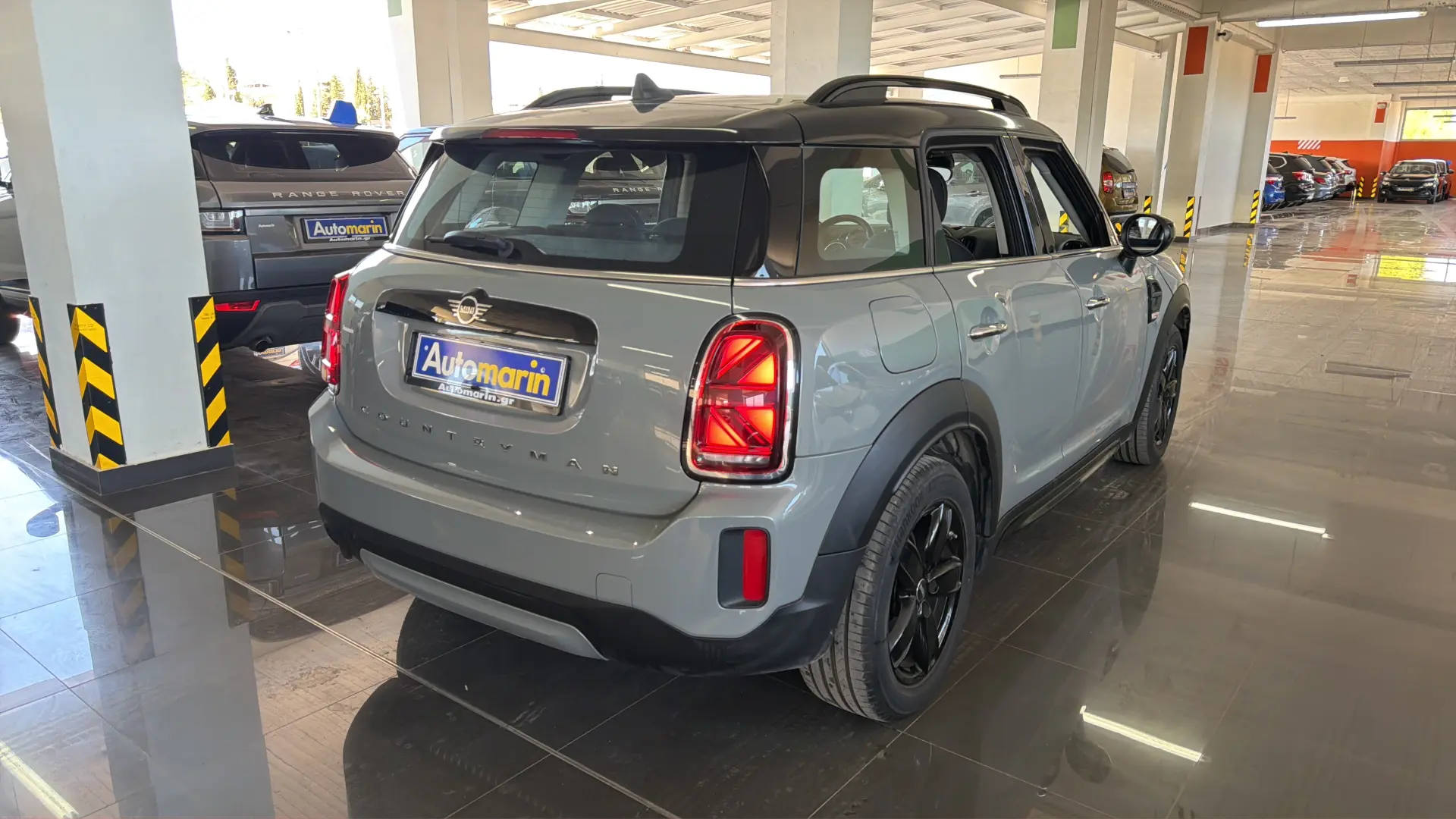 View 4 - Mini Countryman - 2022