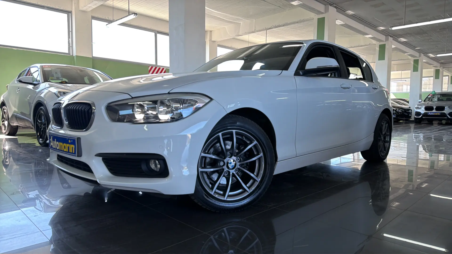 View 1 - BMW 118 - 2017