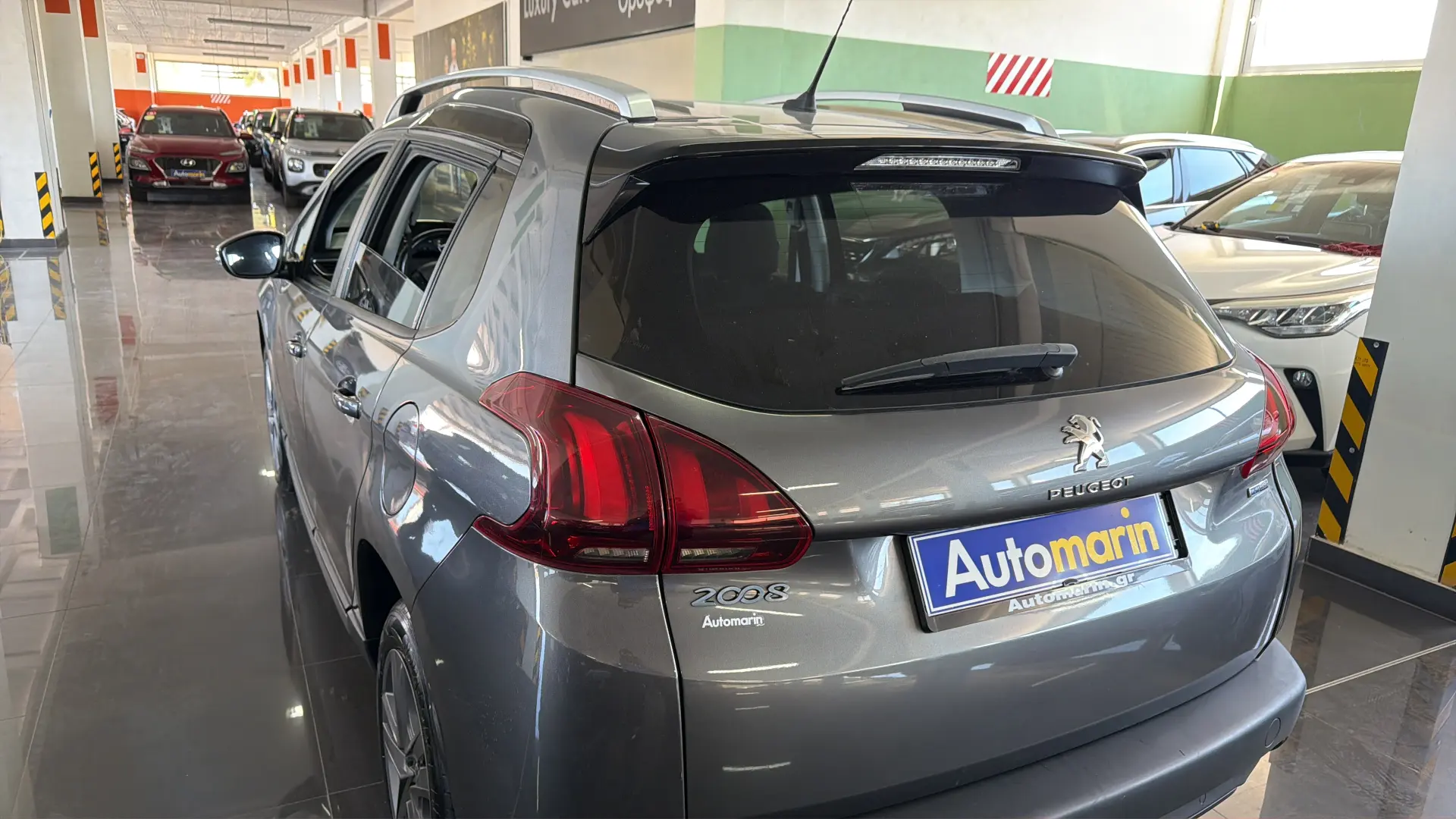 View 4 - Peugeot 2008 - 2017