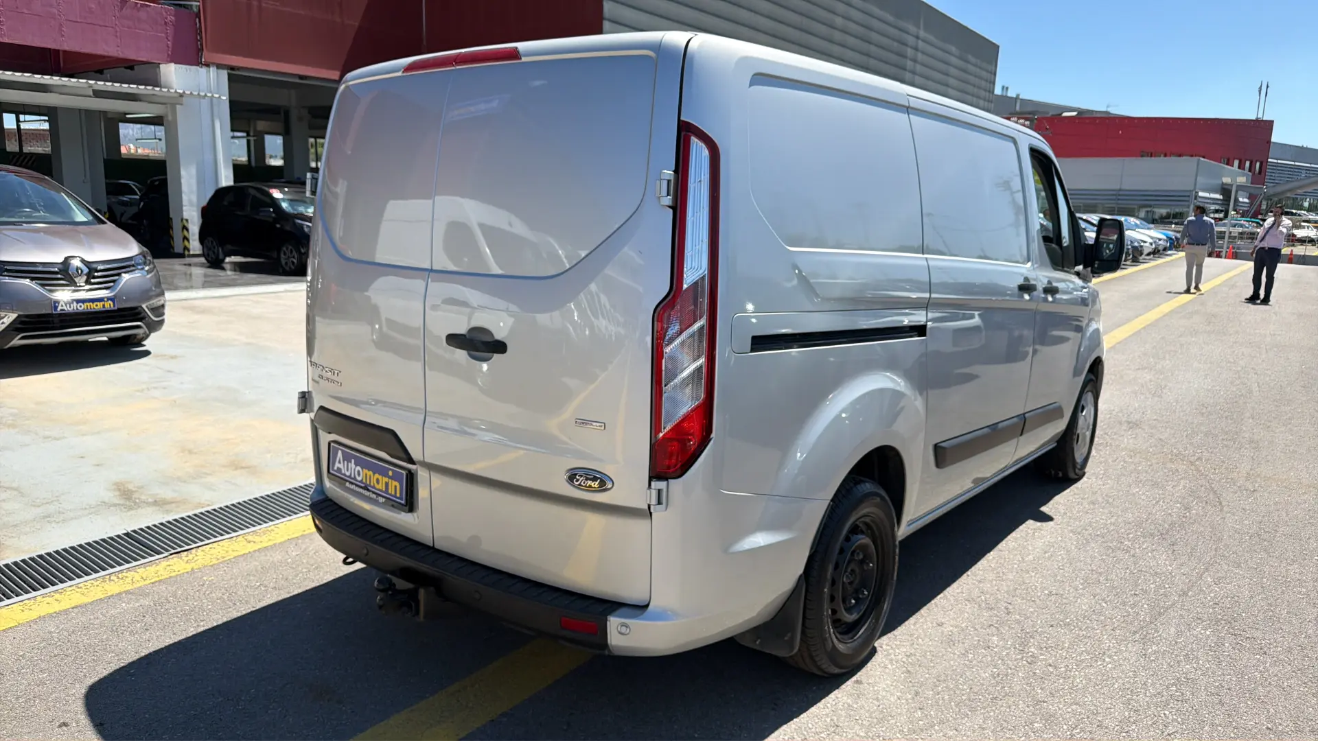 View 4 - Ford Transit - 2018