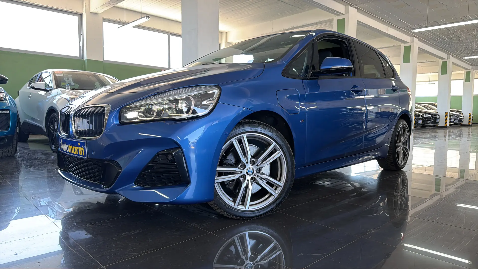View 1 - BMW 225 - 2018