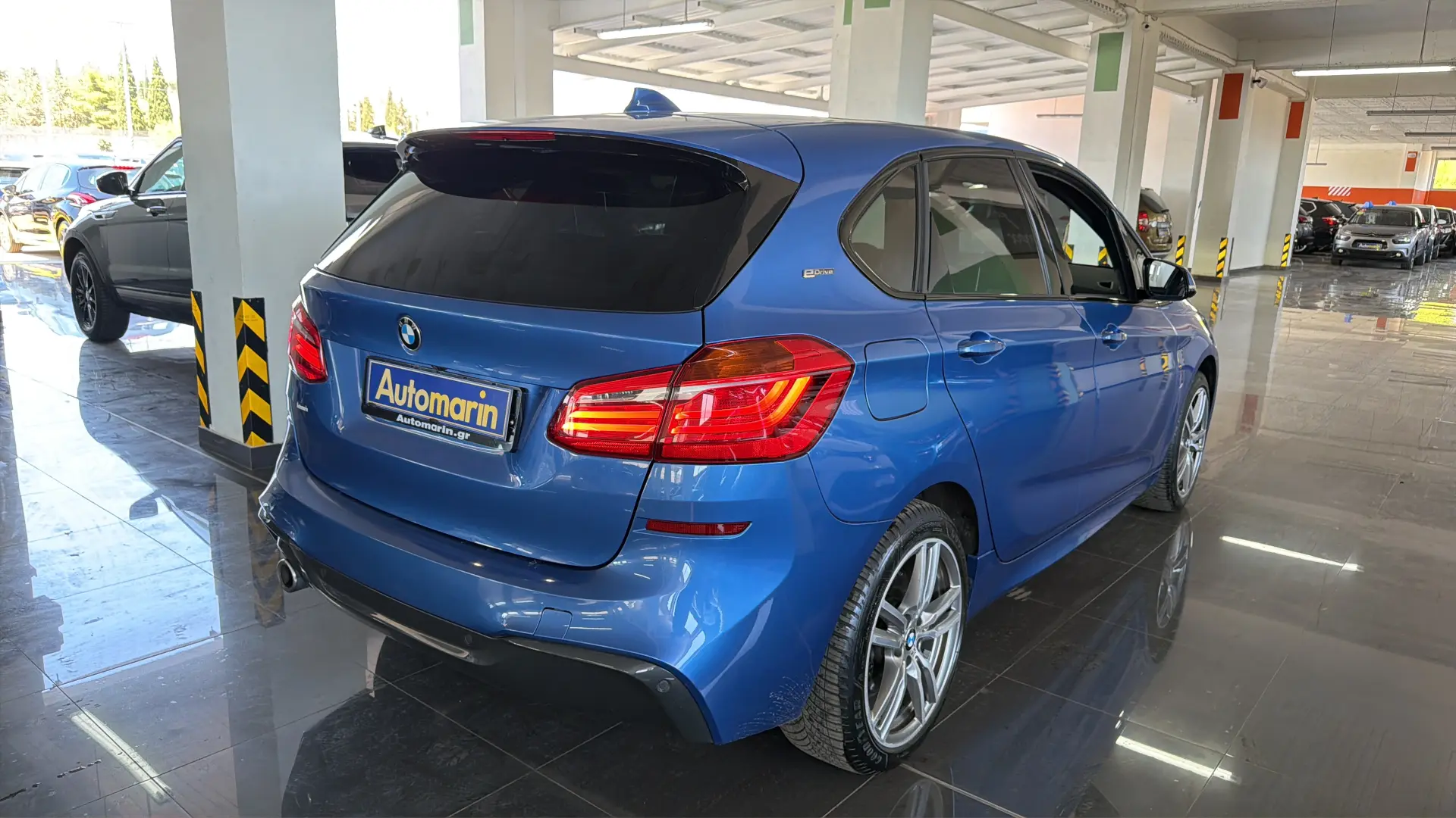 View 4 - BMW 225 - 2018