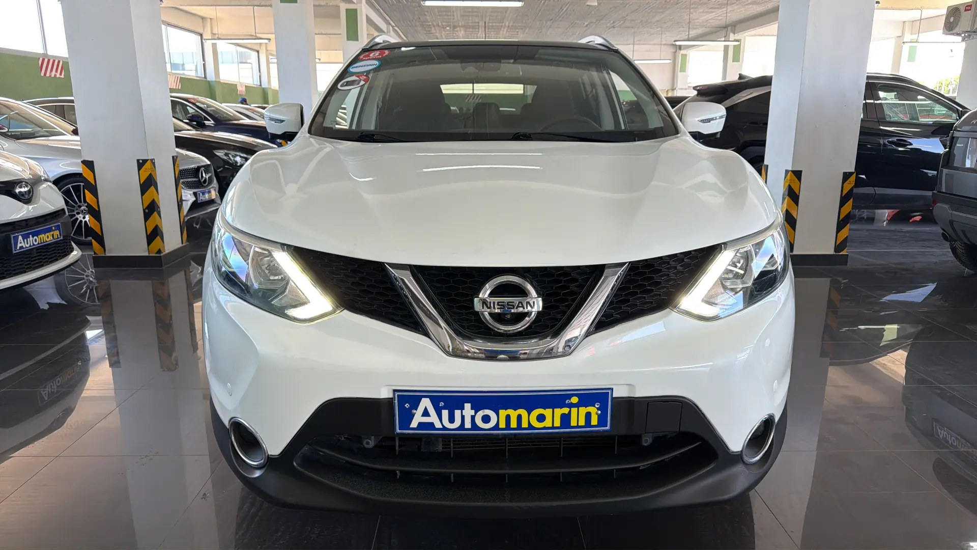 View 2 - Nissan Qashqai - 2016