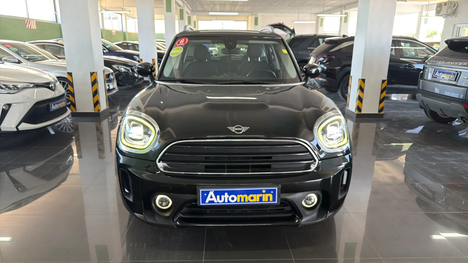 View 2 - Mini Countryman - 2022