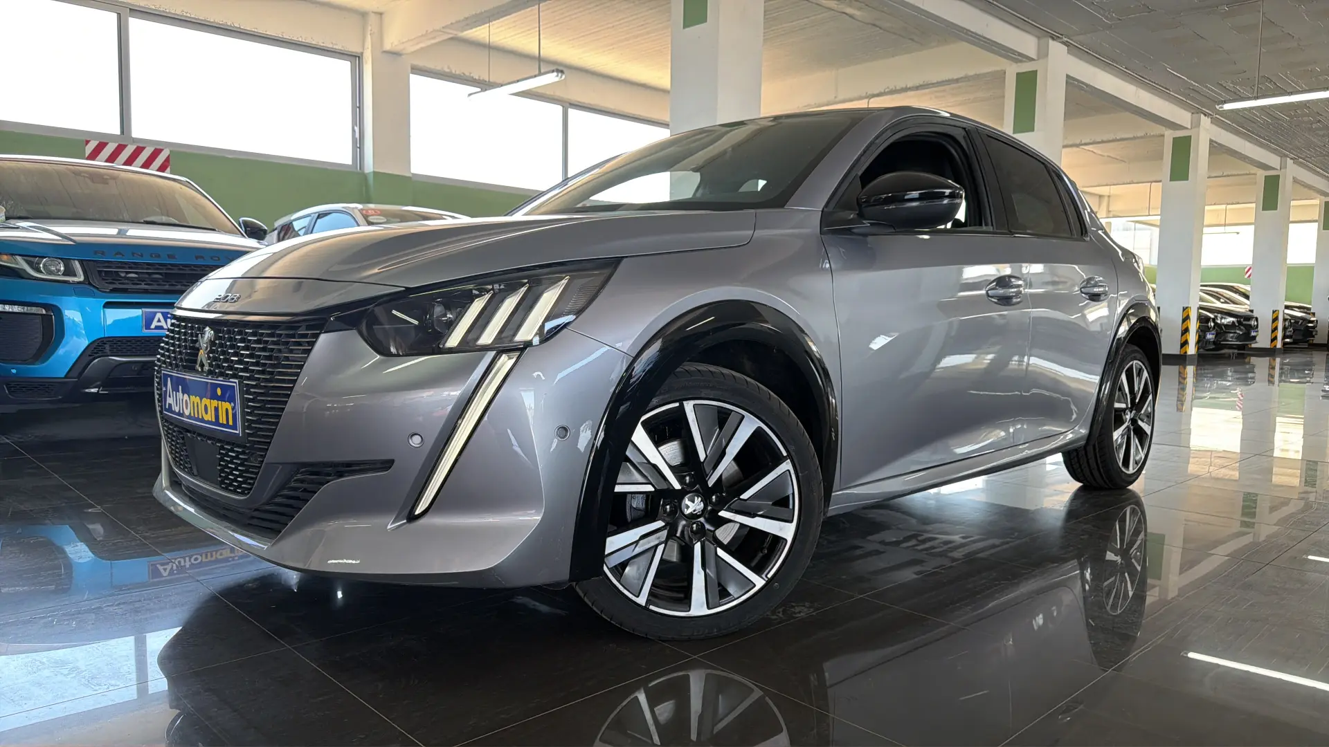 View 1 - Peugeot 208 - 2020