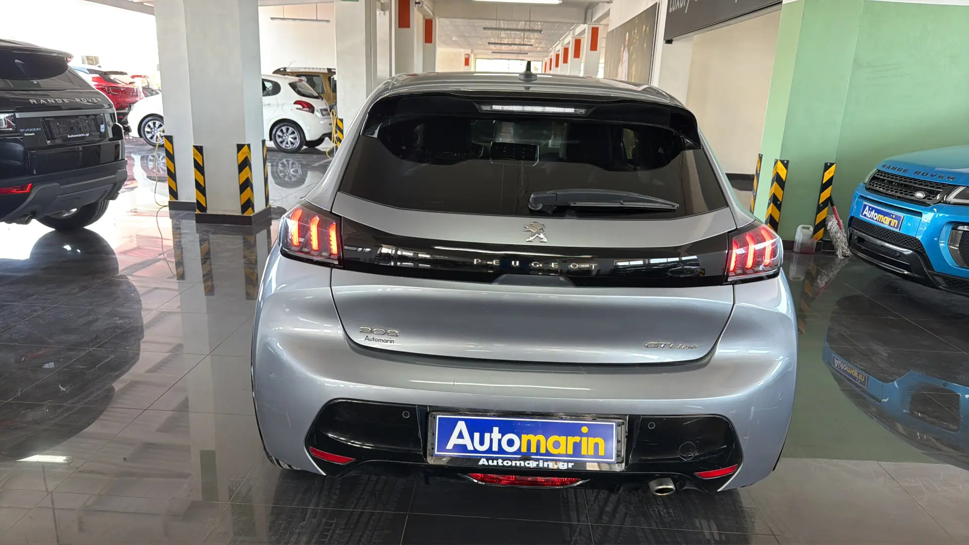 View 5 - Peugeot 208 - 2020