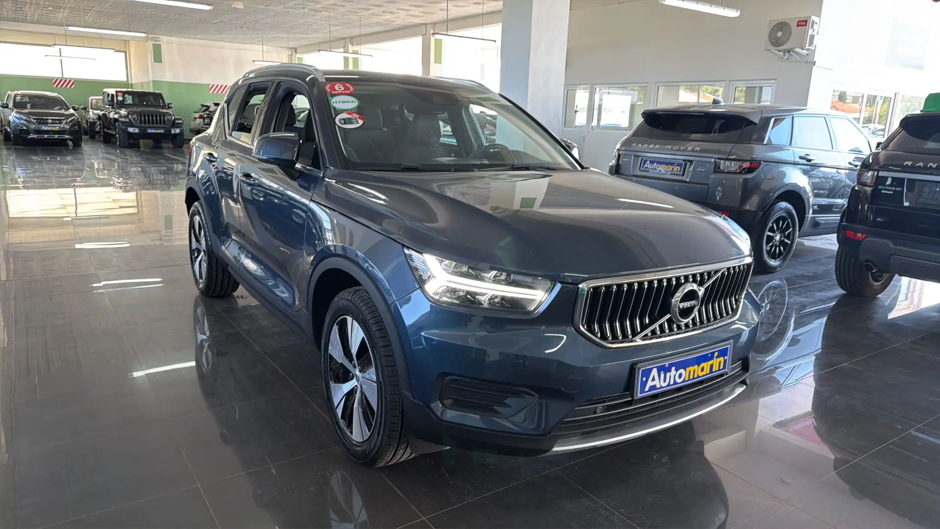 View 3 - Volvo XC40 - 2022