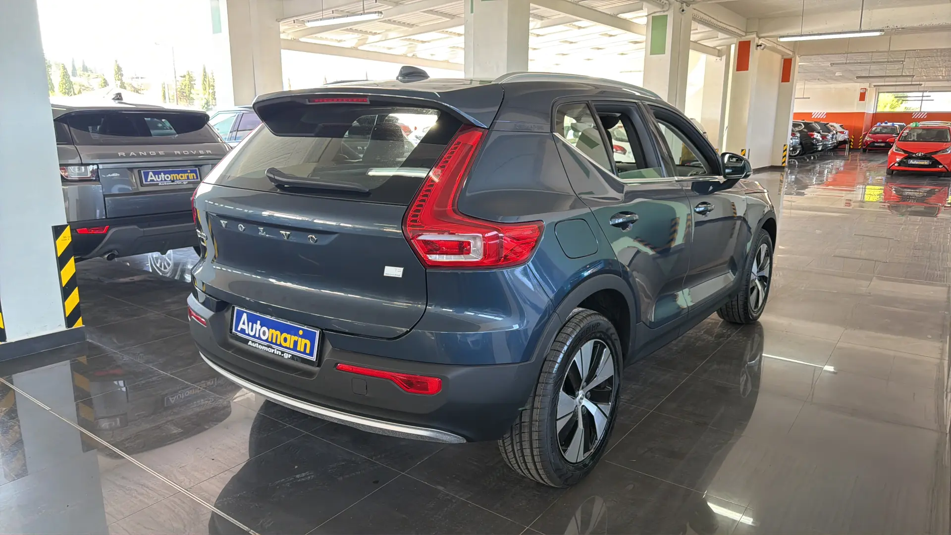 View 4 - Volvo XC40 - 2022