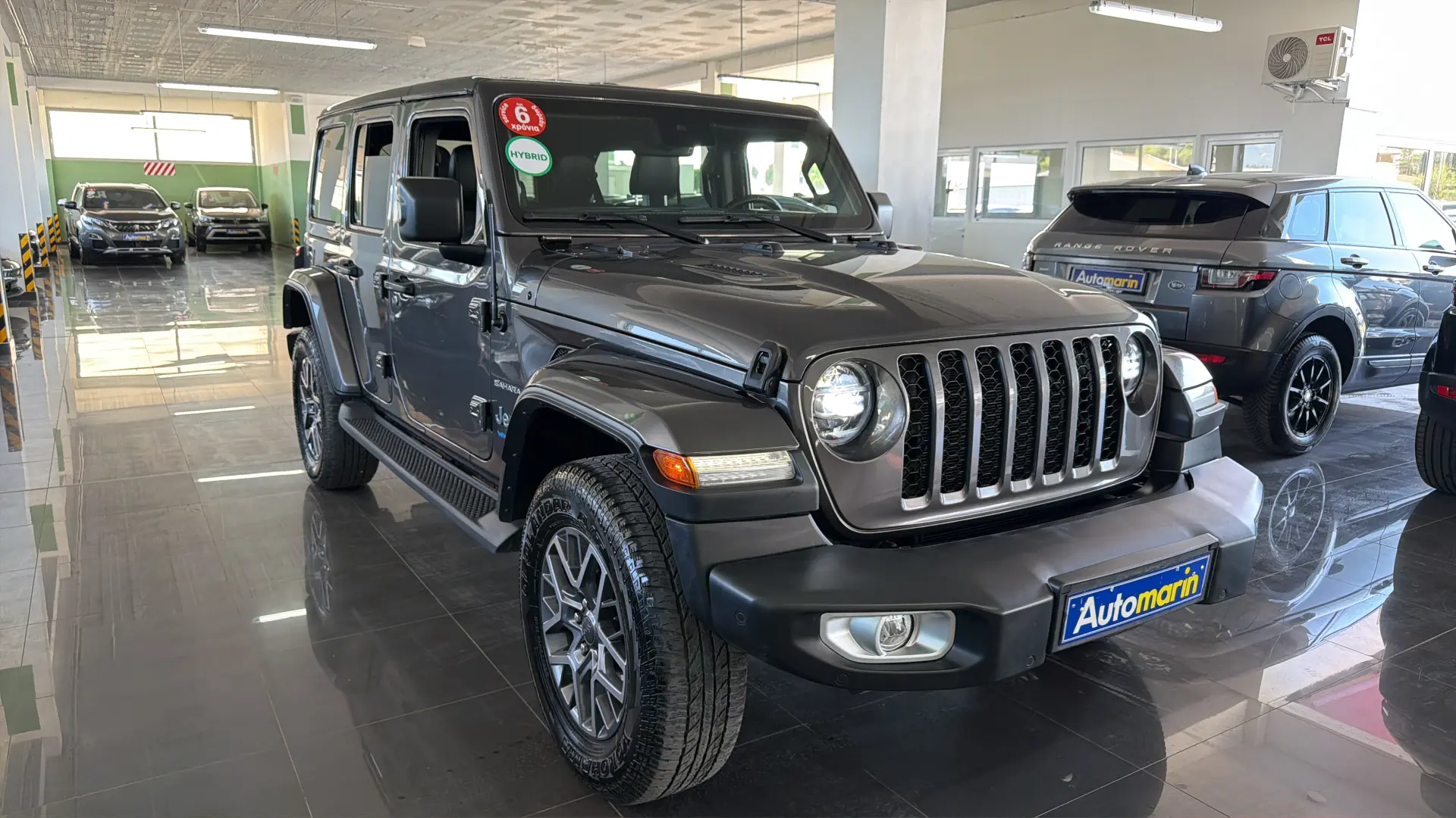 View 3 - Jeep Wrangler - 2021