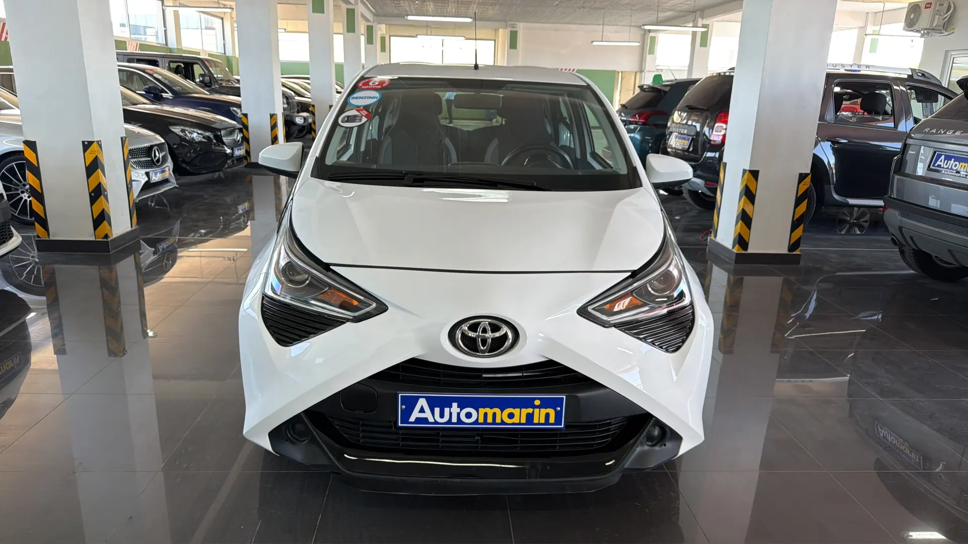 View 2 - Toyota Aygo - 2020