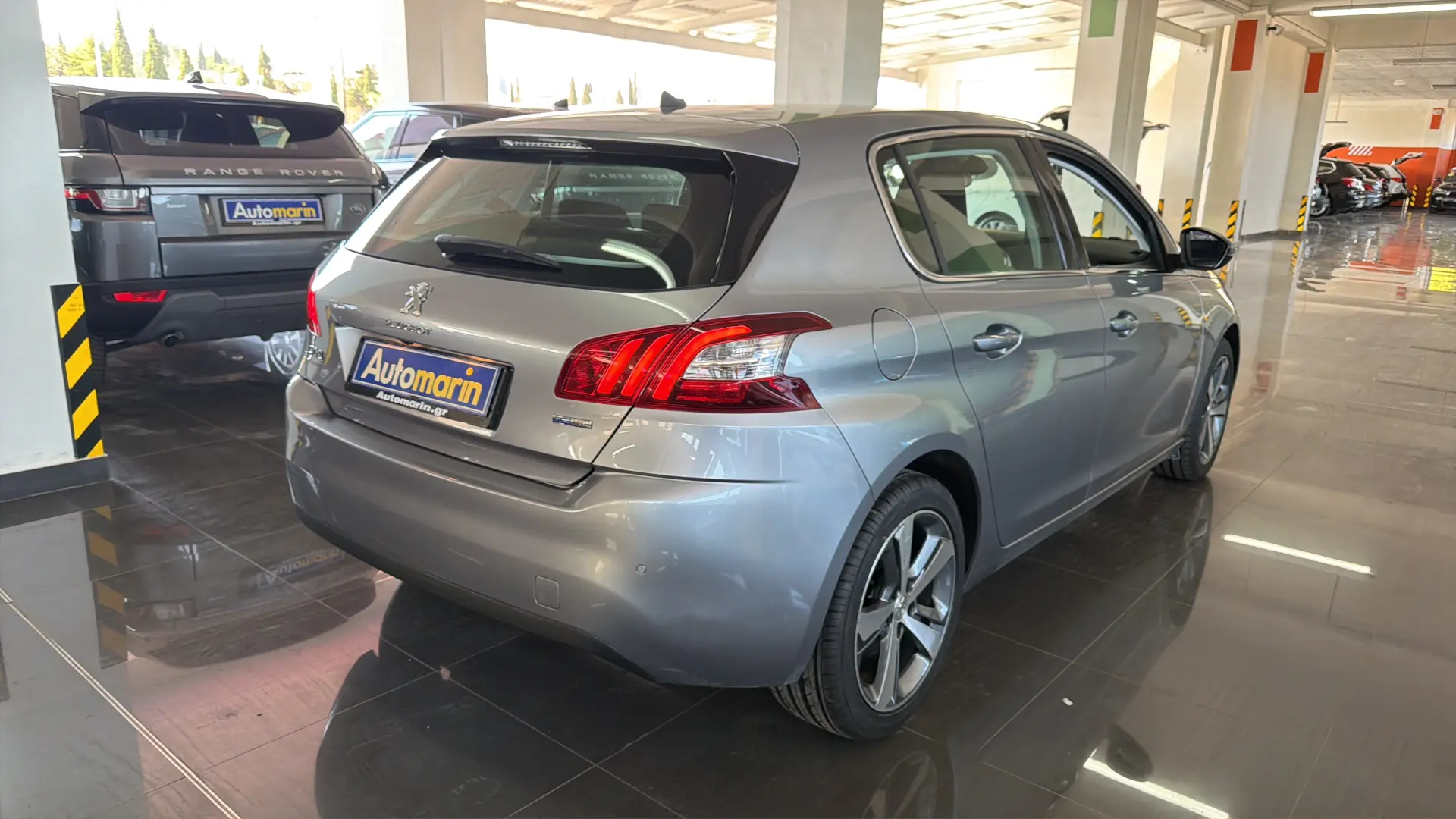 View 4 - Peugeot 308 - 2018
