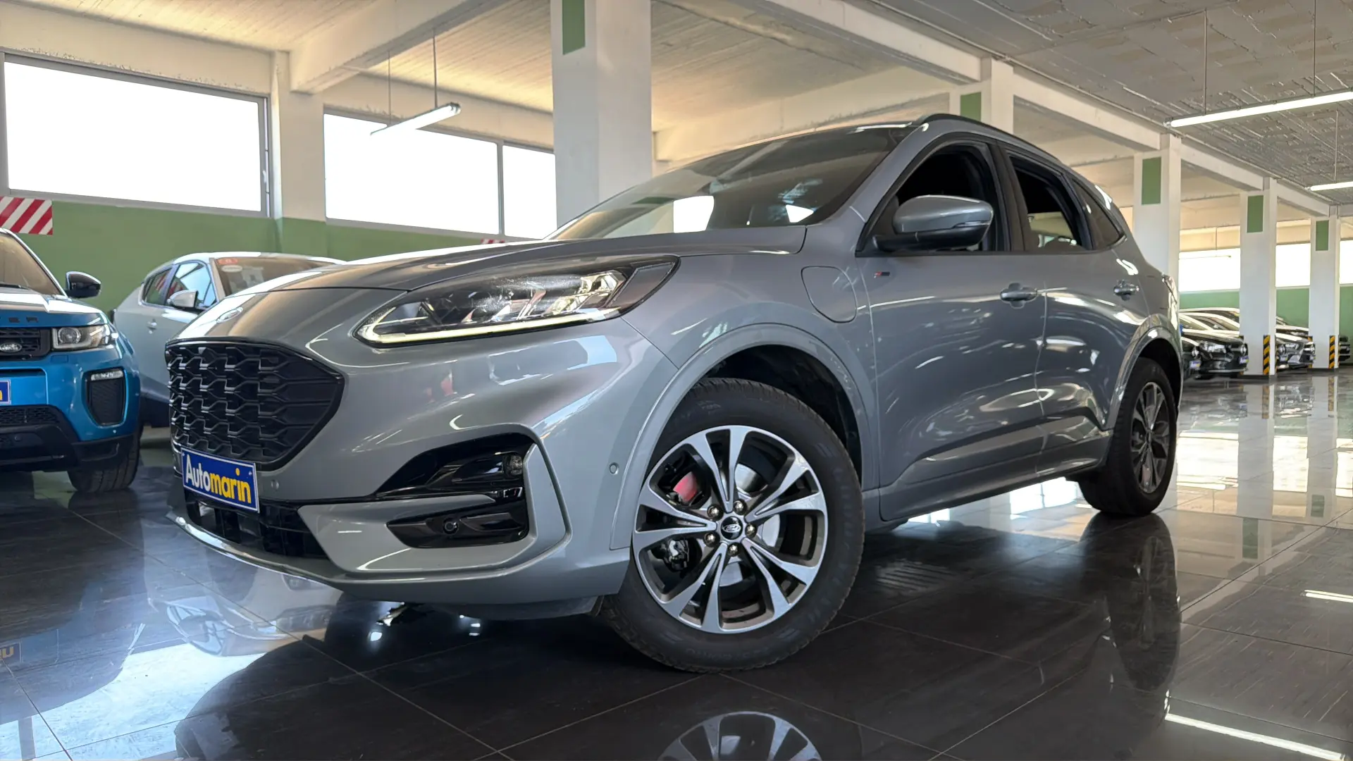 View 1 - Ford Kuga - 2022