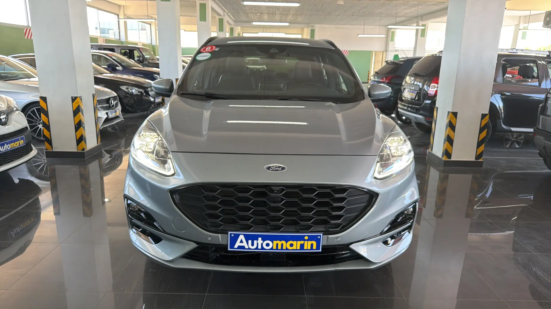 View 2 - Ford Kuga - 2022