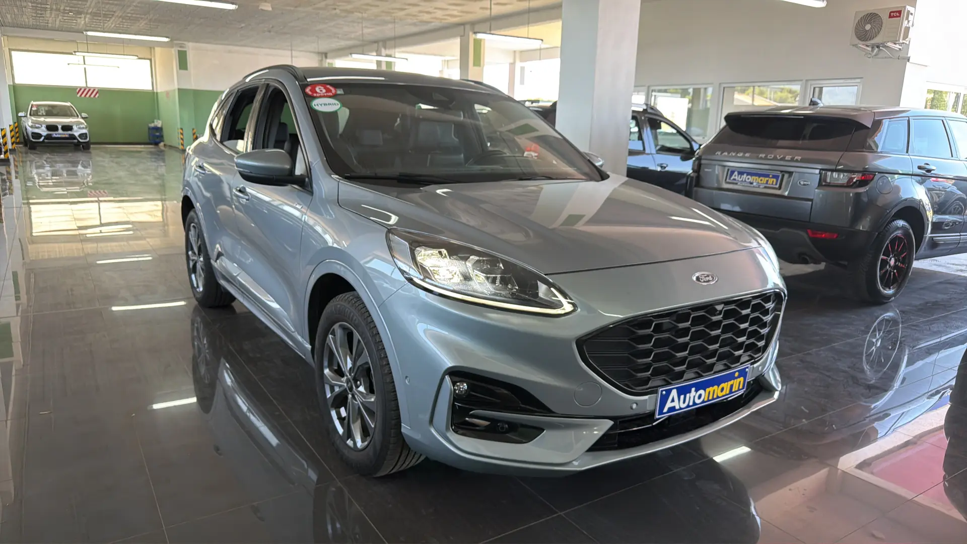 View 3 - Ford Kuga - 2022
