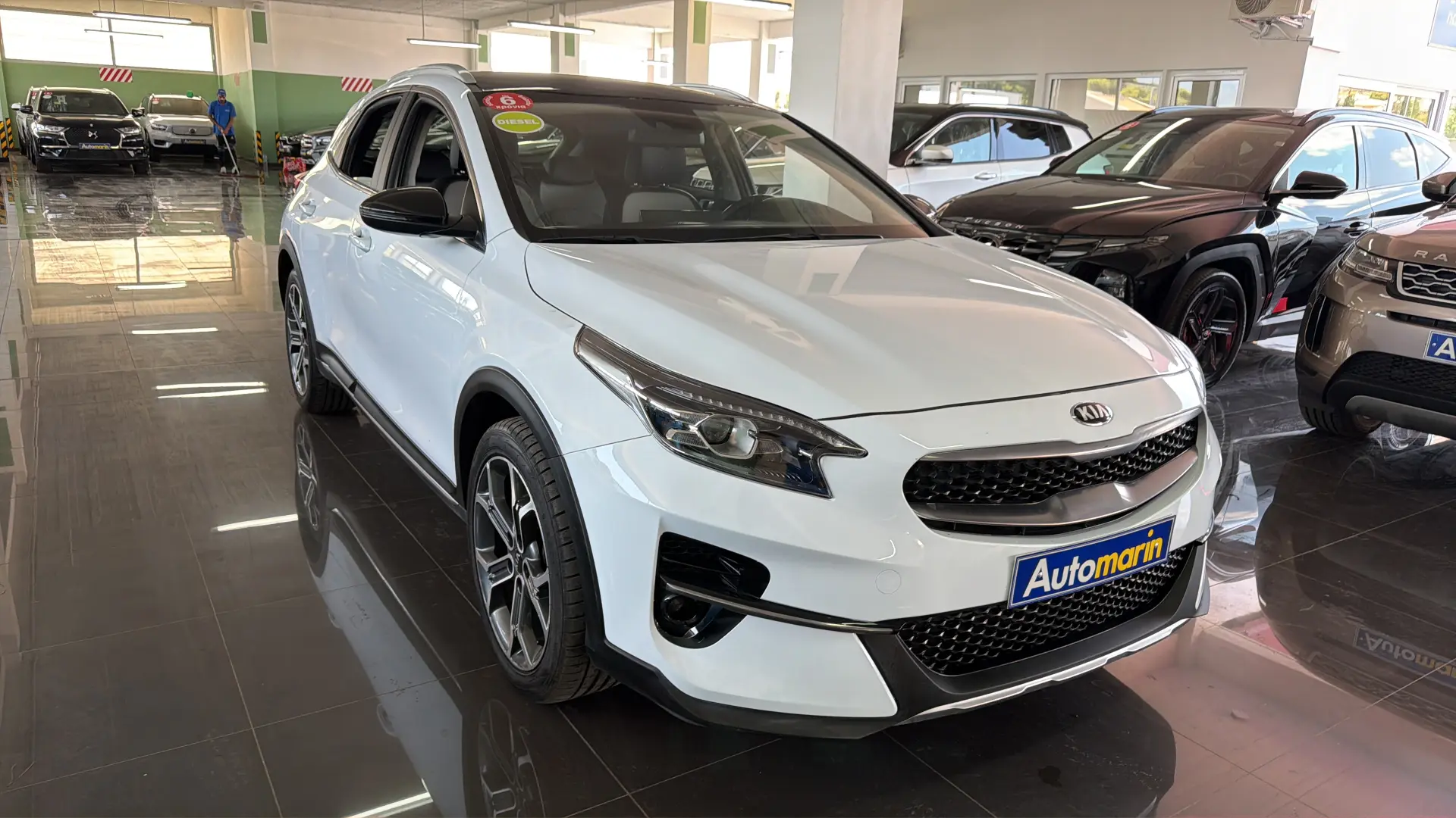 View 3 - Kia XCeed - 2020