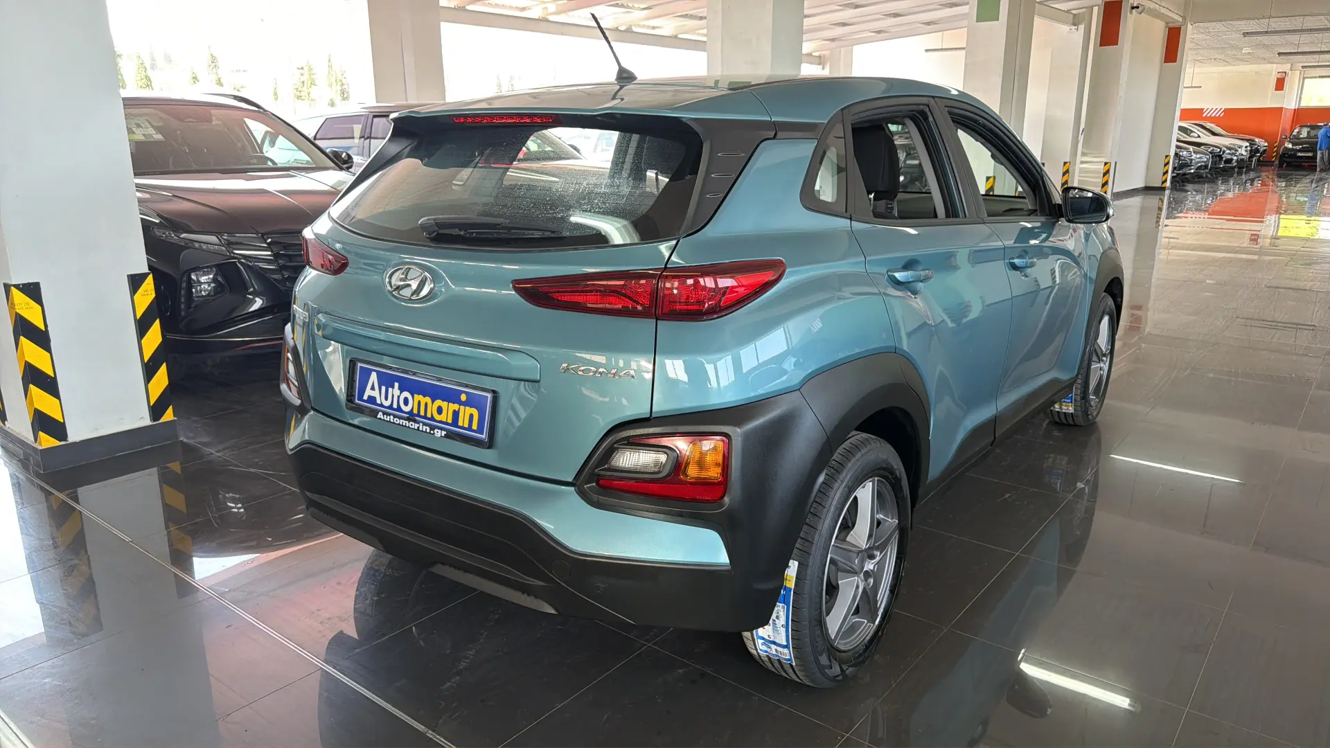 View 4 - Hyundai Kona - 2017