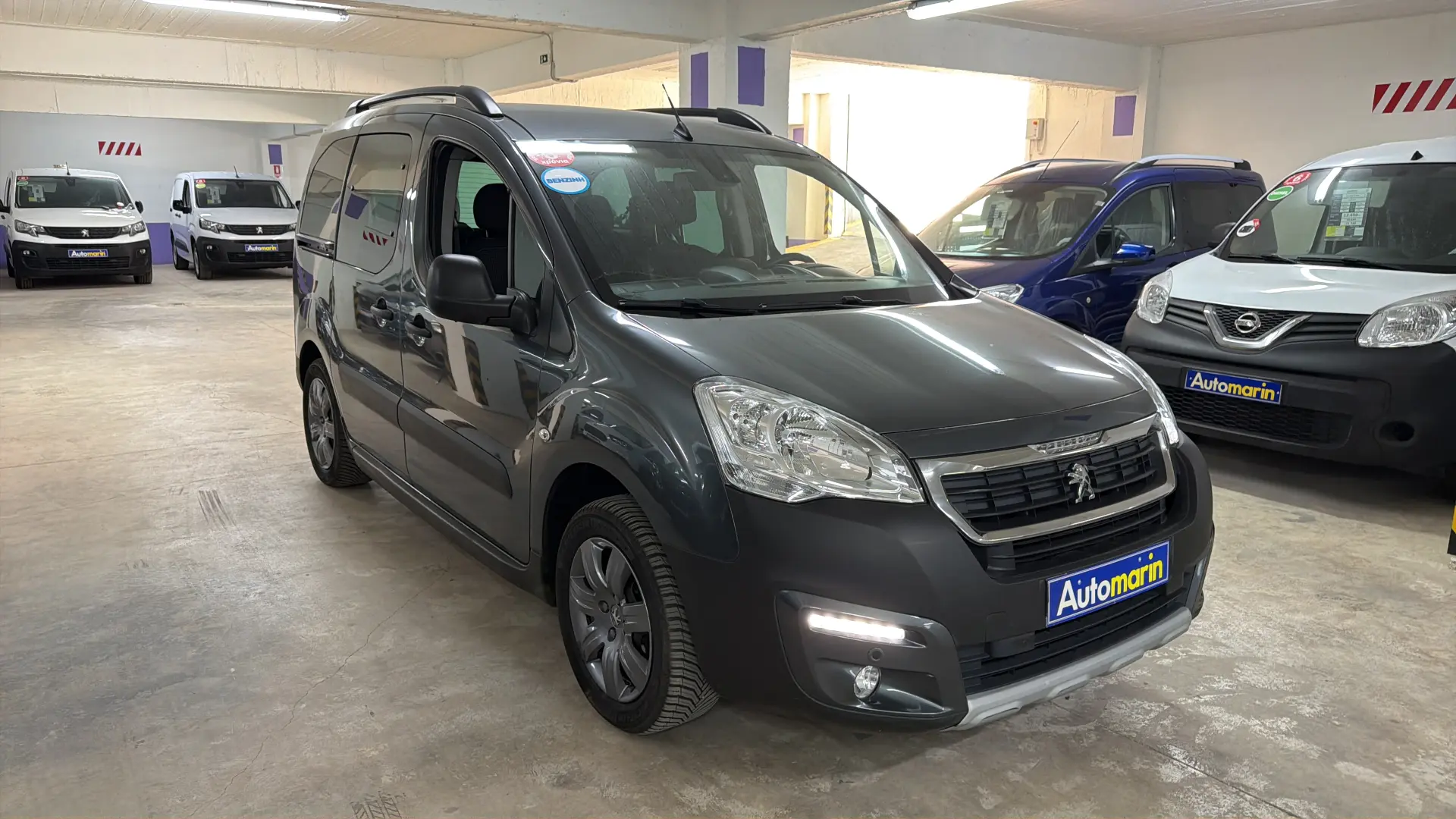 View 3 - Peugeot Partner - 2017