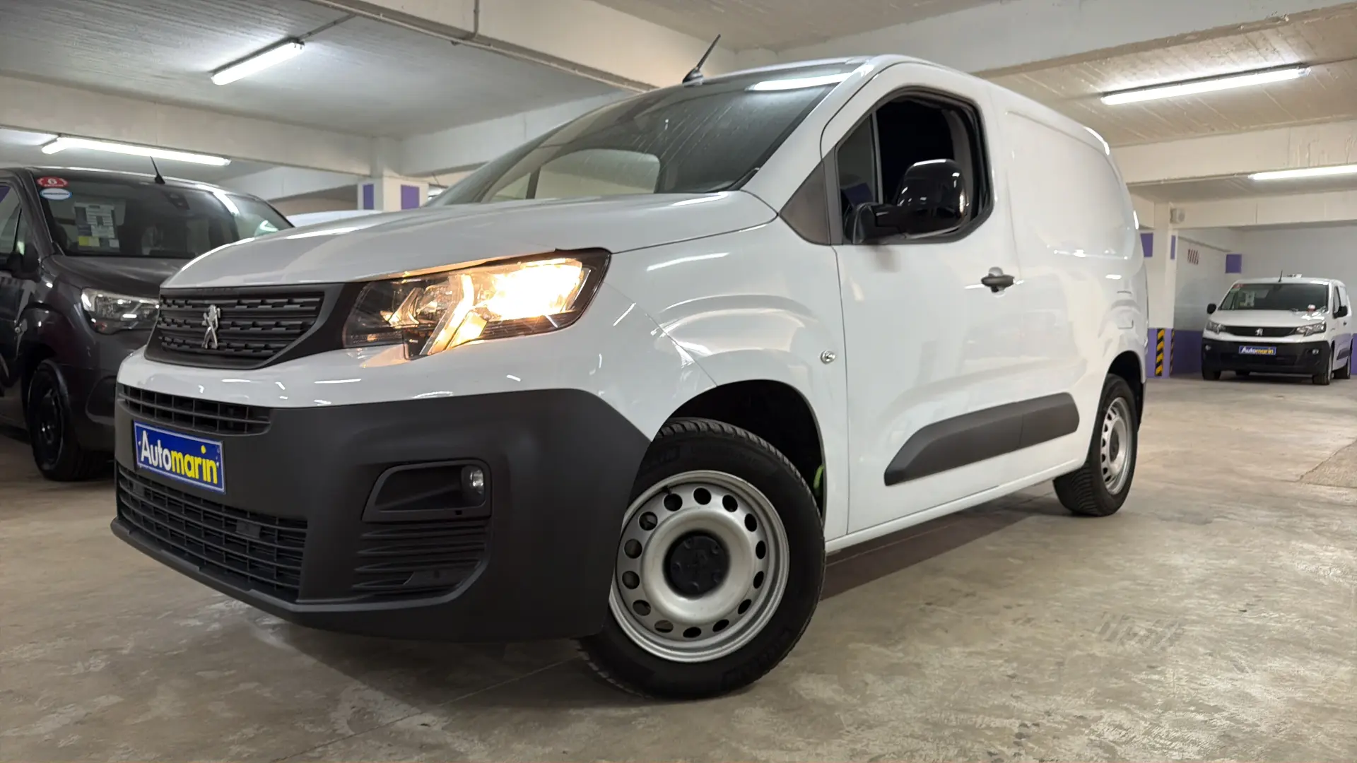 View 1 - Peugeot Partner - 2022