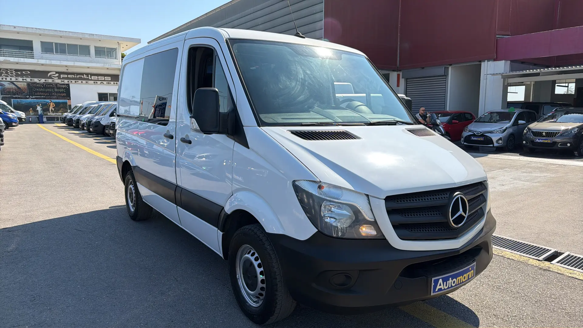 View 3 - Mercedes-Benz Sprinter - 2018