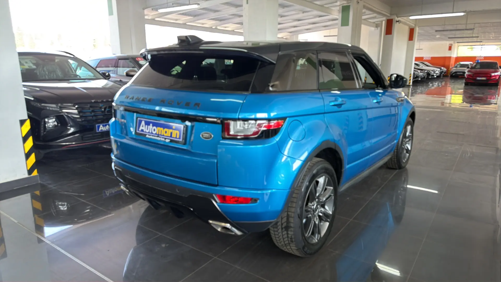 View 4 - Land Rover Range Rover Evoque - 2017
