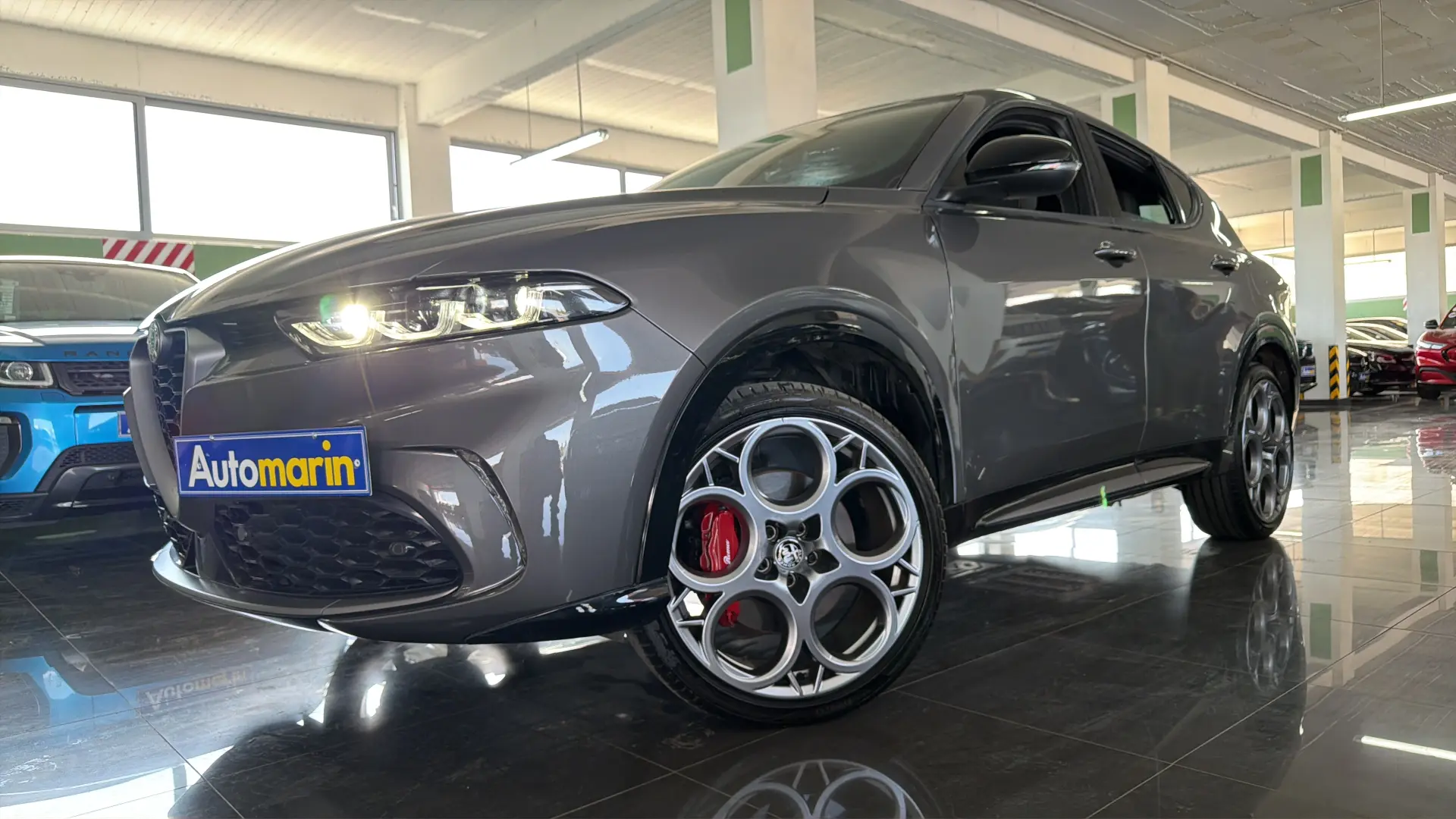 View 1 - Alfa Romeo Tonale - 2023