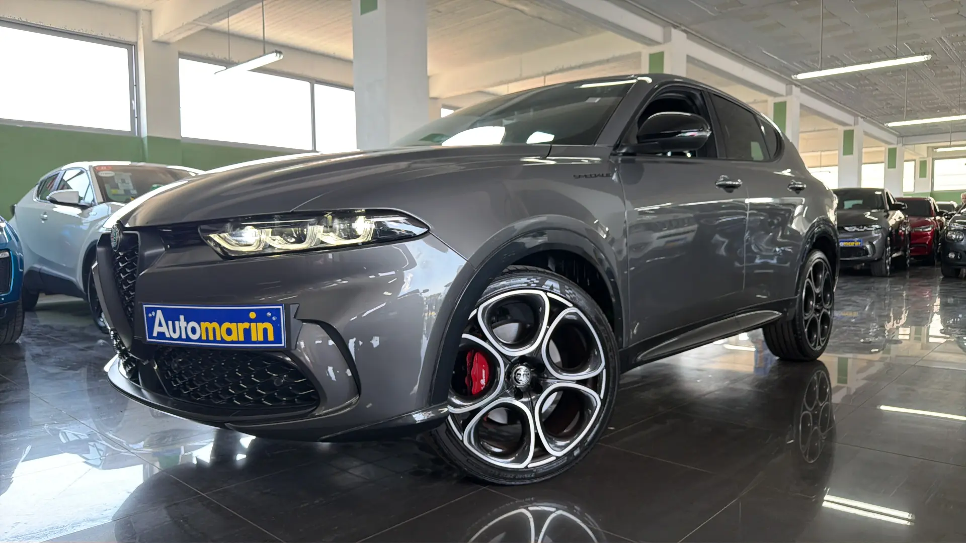 View 1 - Alfa Romeo Tonale - 2023