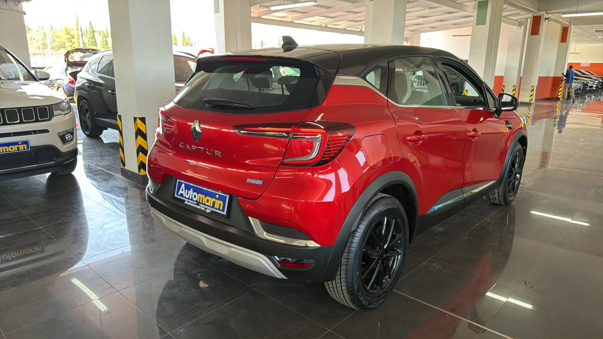 View 4 - Renault Captur - 2021