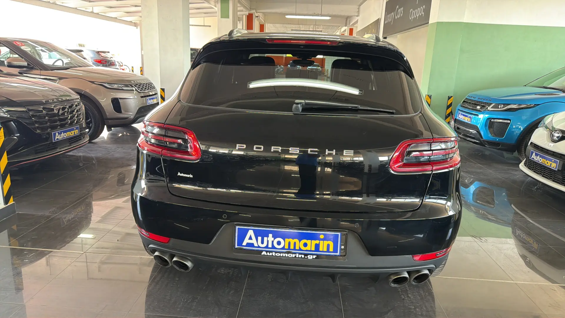View 5 - Porsche Macan - 2016