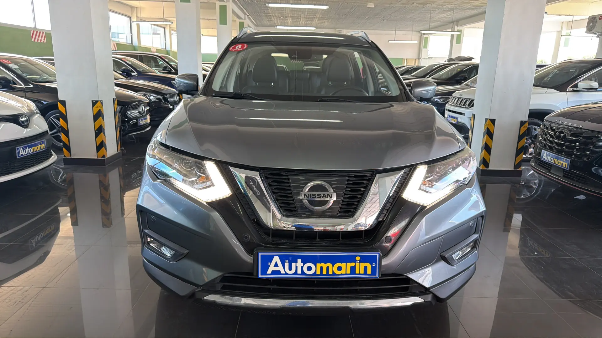 View 2 - Nissan X-Trail - 2018
