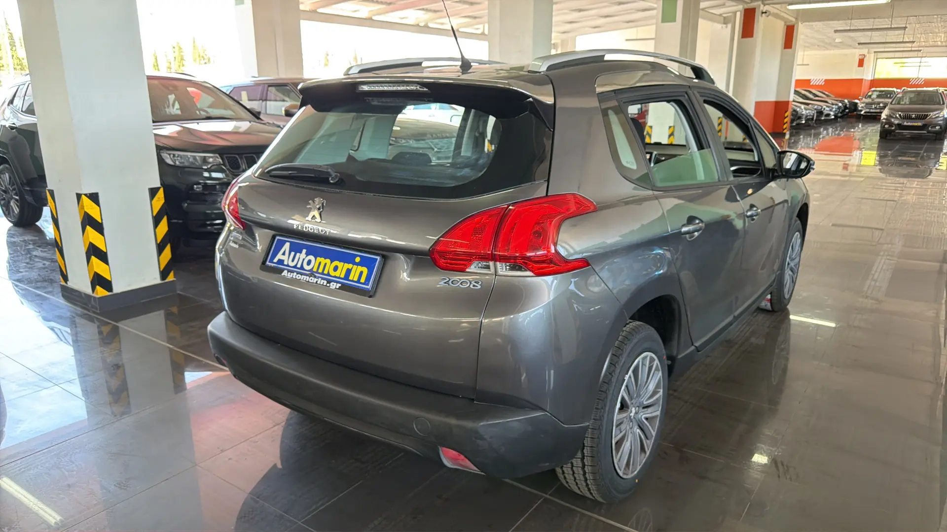 View 4 - Peugeot 2008 - 2016