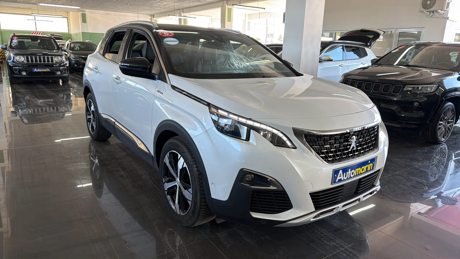 View 3 - Peugeot 3008 - 2018