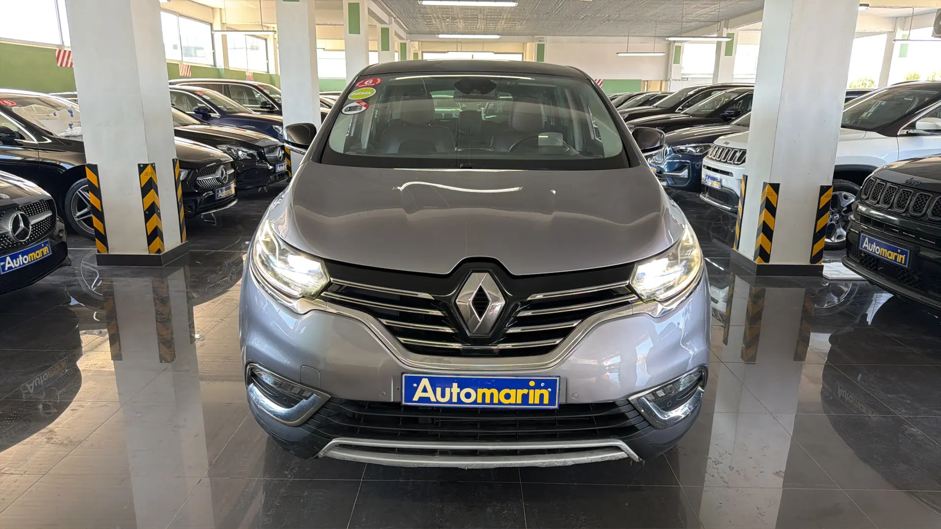 View 2 - Renault Espace - 2015
