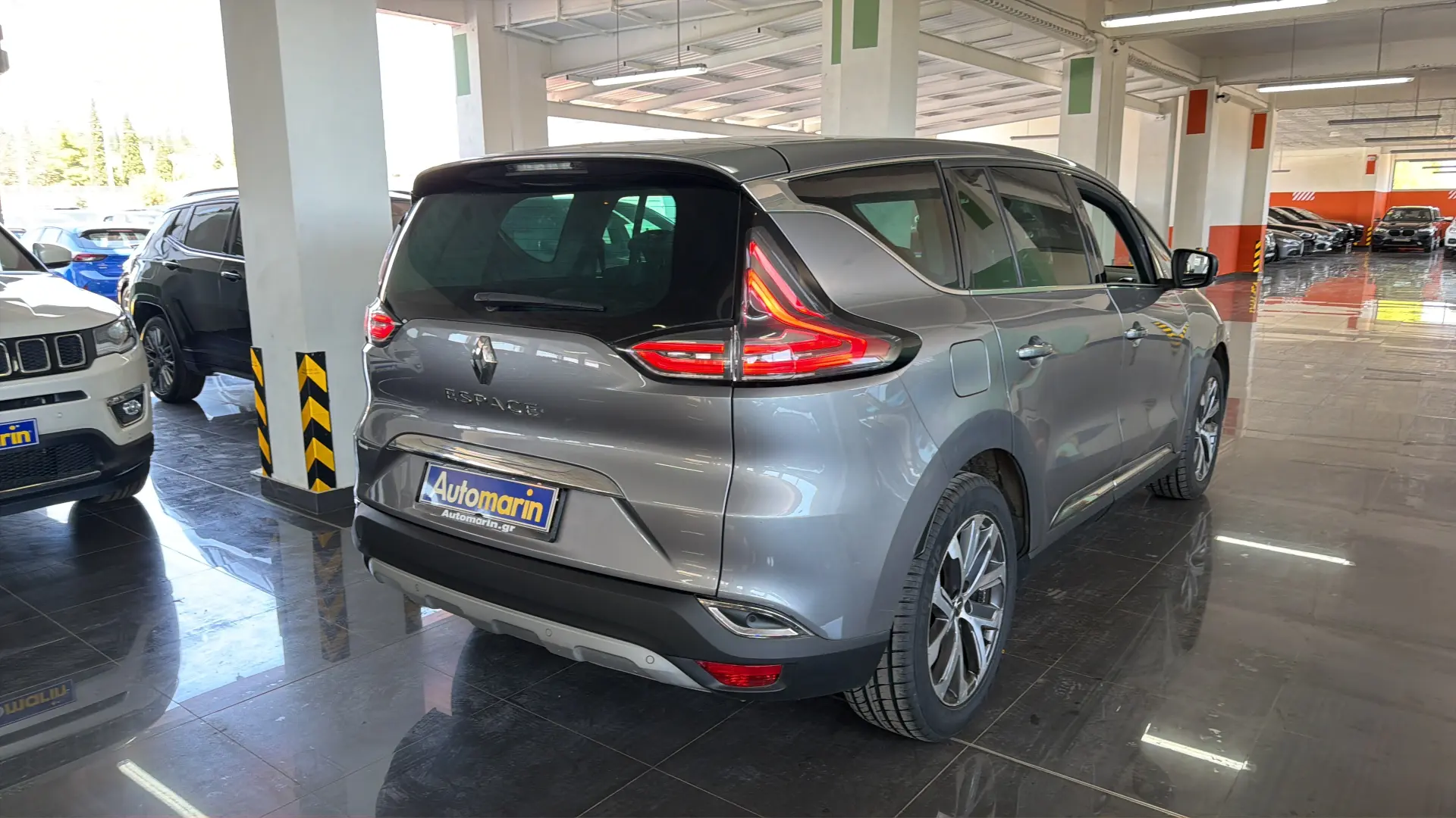 View 4 - Renault Espace - 2015