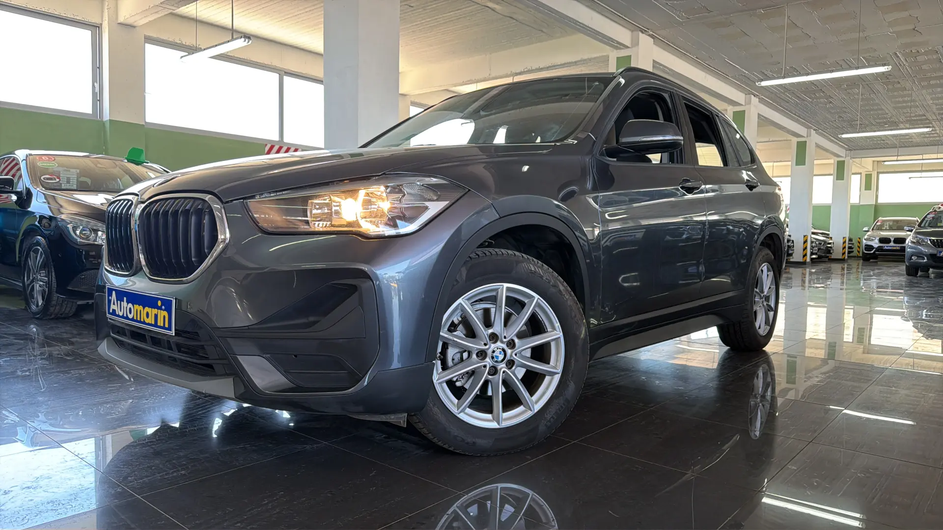 View 1 - BMW X1 - 2021