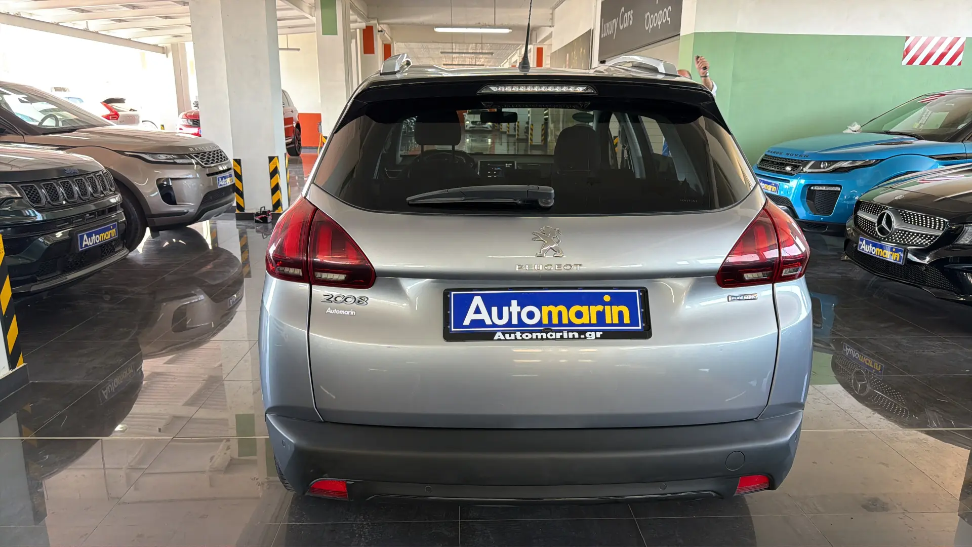 View 5 - Peugeot 2008 - 2017