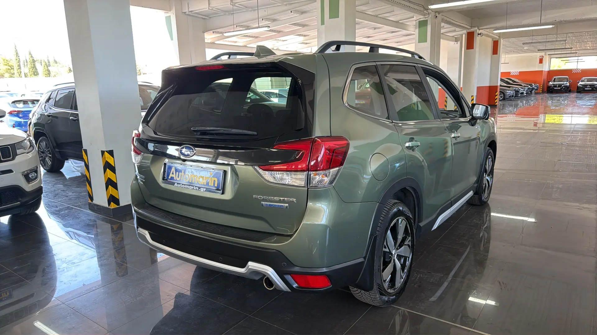 View 4 - Subaru Forester - 2019