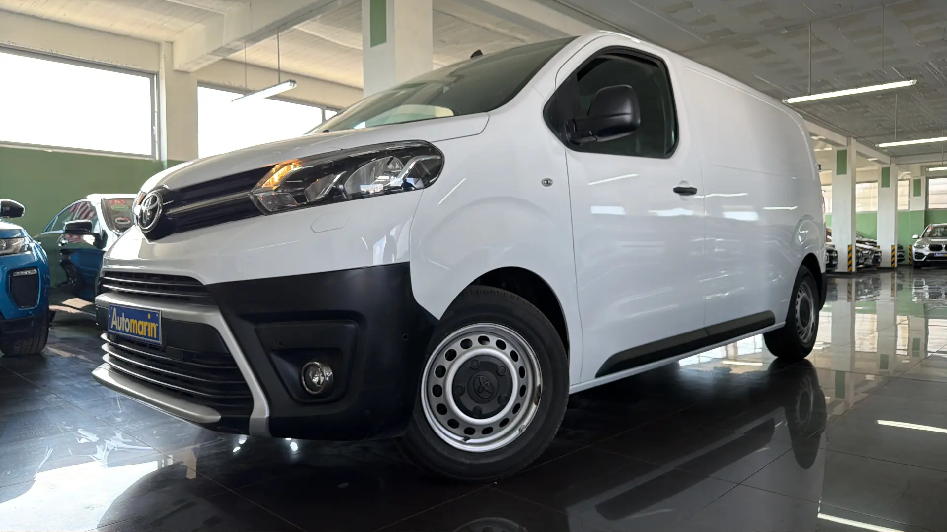 View 1 - Toyota Proace - 2020