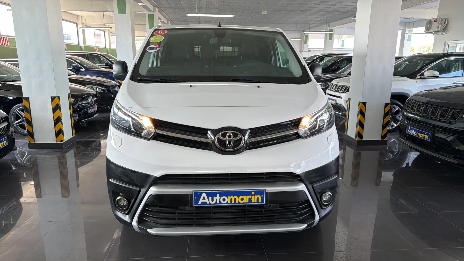 View 2 - Toyota Proace - 2020