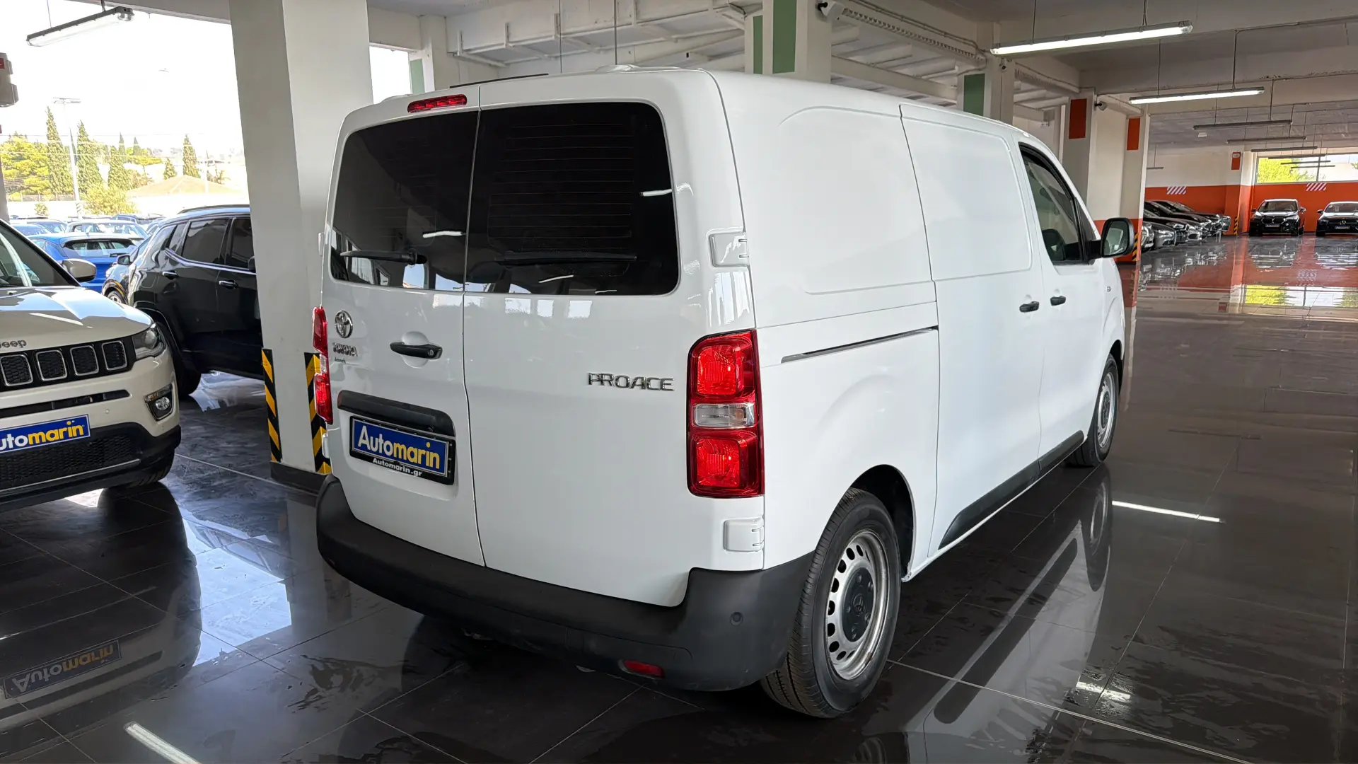 View 4 - Toyota Proace - 2020