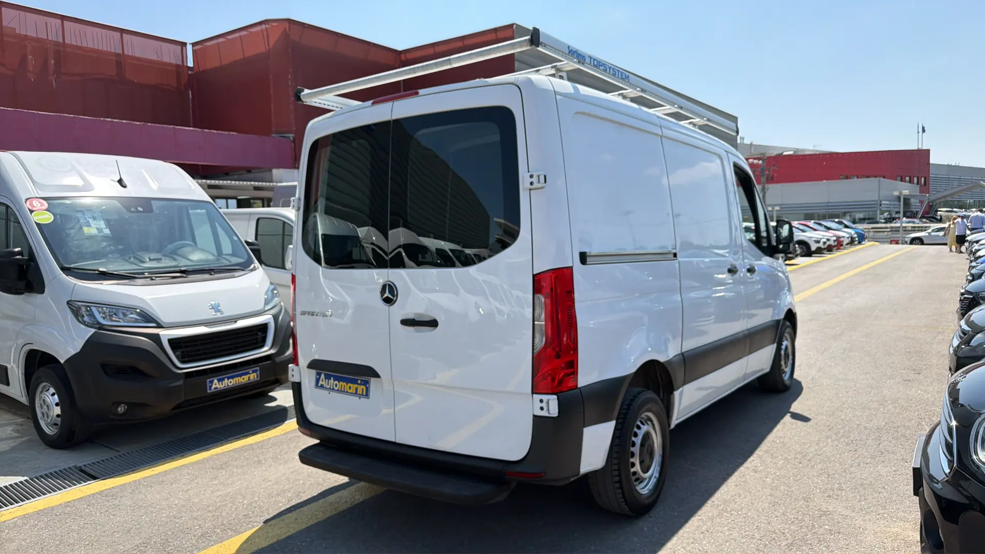 View 4 - Mercedes-Benz Sprinter - 2019