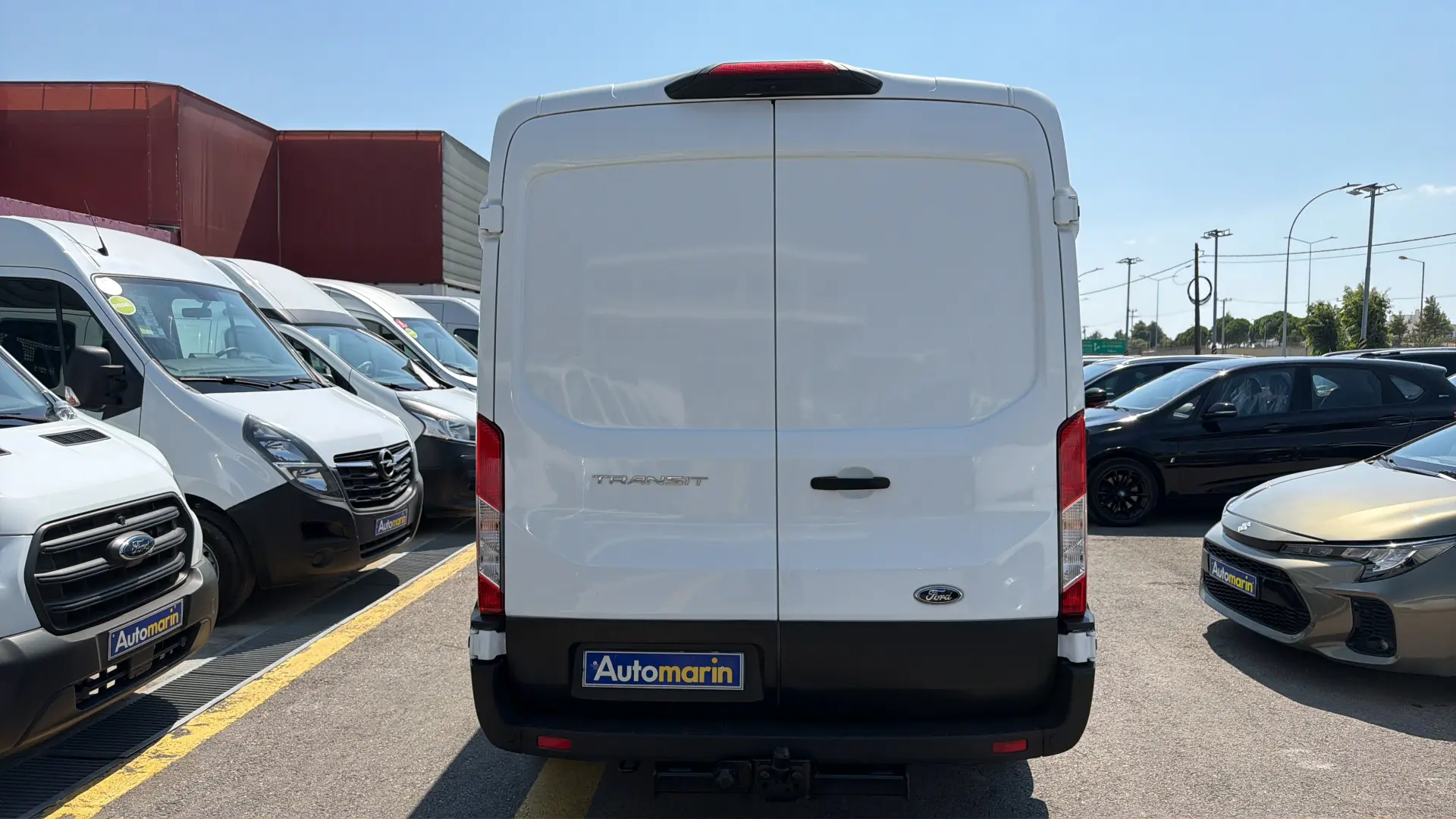 View 5 - Ford Transit - 2022