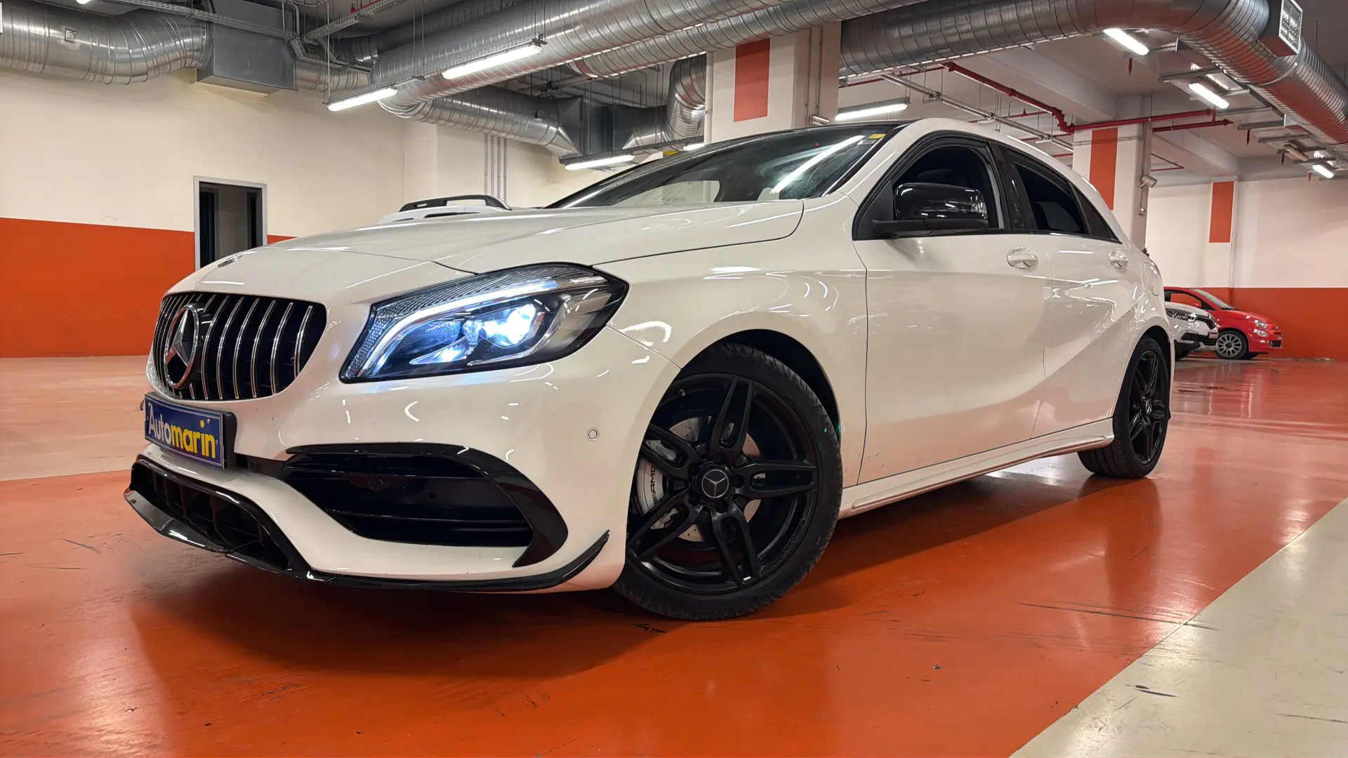 View 1 - Mercedes-Benz A 180 - 2017