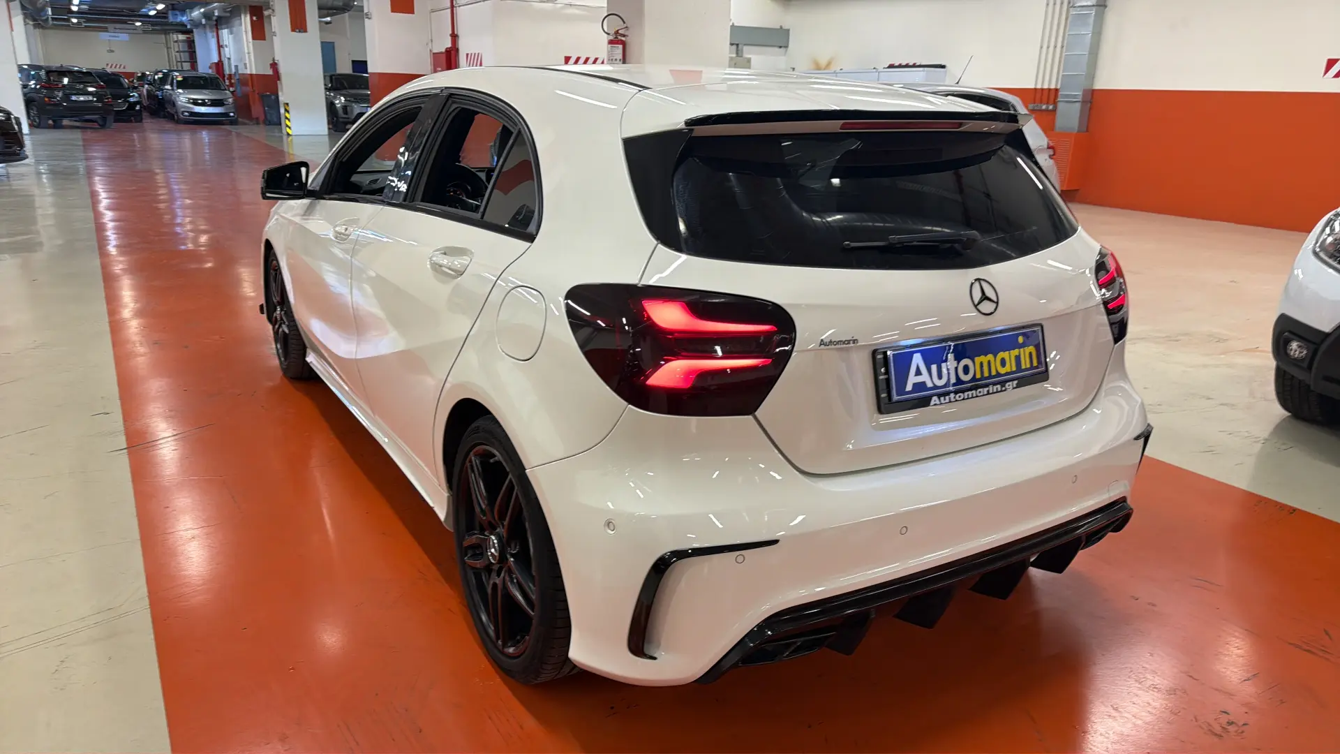 View 3 - Mercedes-Benz A 180 - 2017