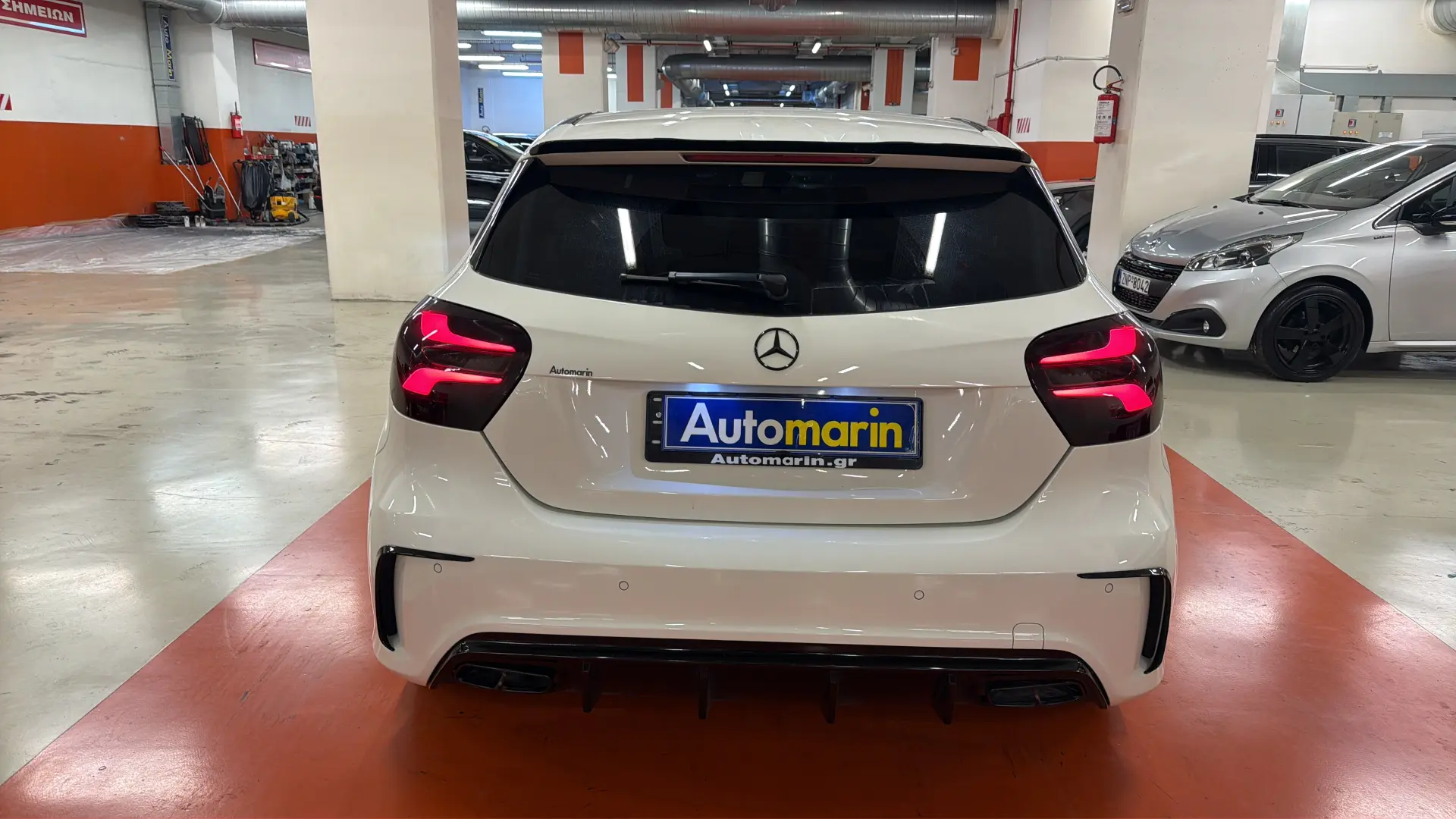 View 4 - Mercedes-Benz A 180 - 2017