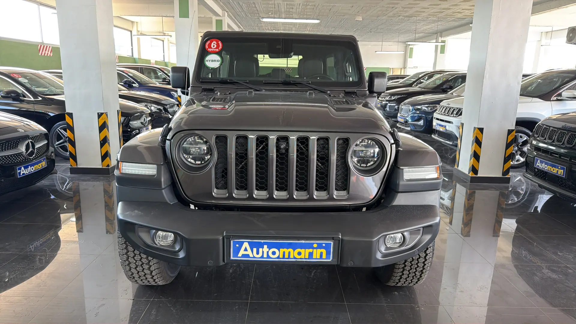 View 2 - Jeep Wrangler - 2021