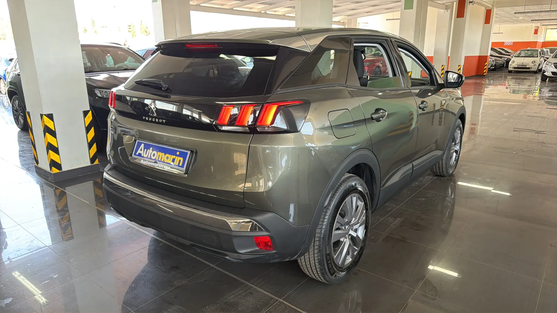 View 4 - Peugeot 3008 - 2020