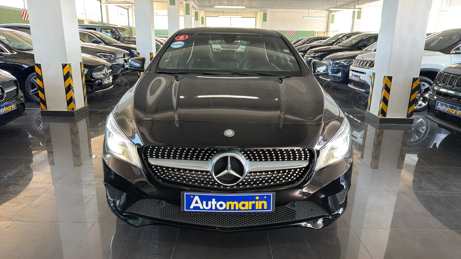 View 2 - Mercedes-Benz CLA 180 - 2015