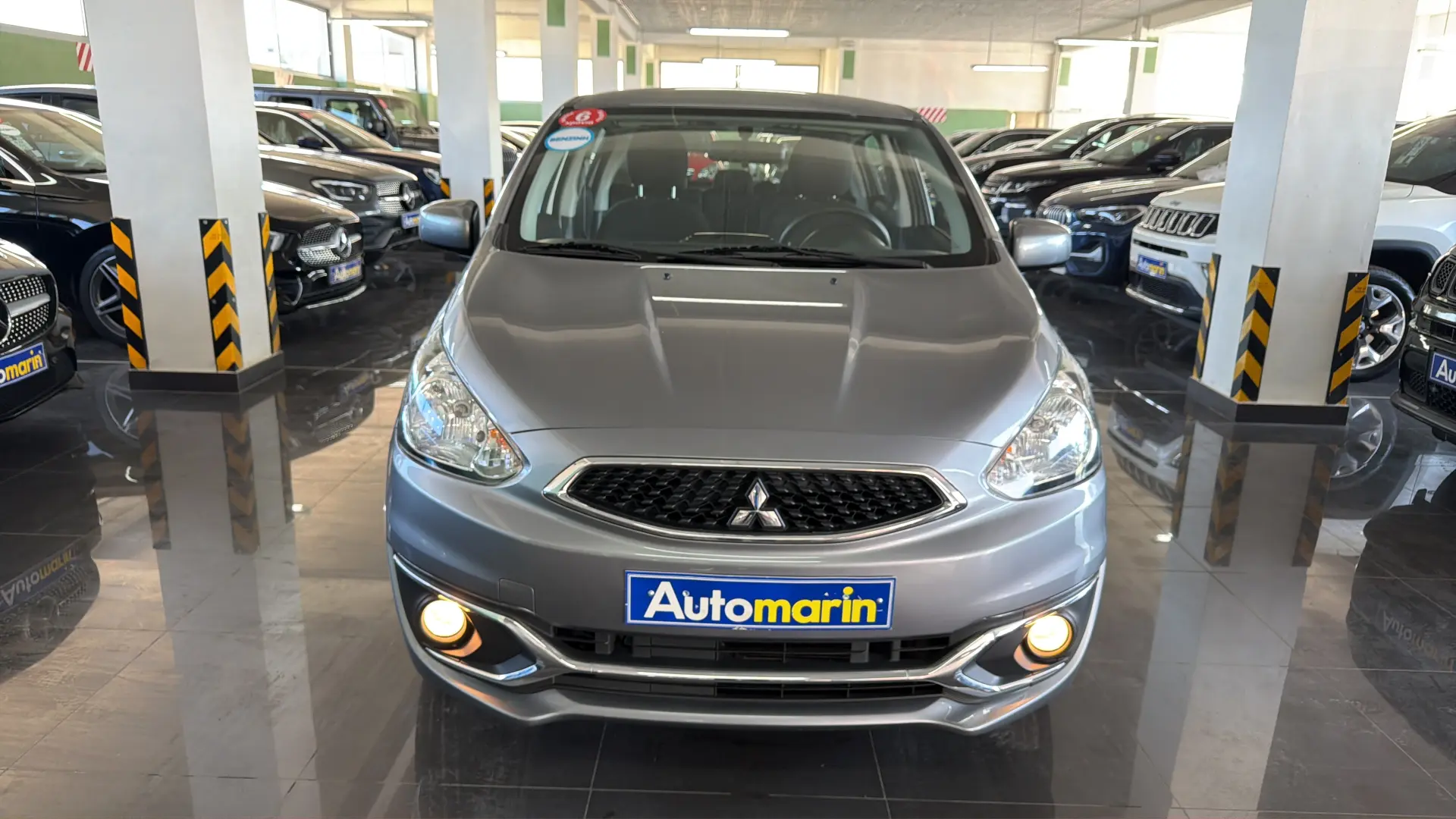 View 2 - Mitsubishi Space Star - 2017