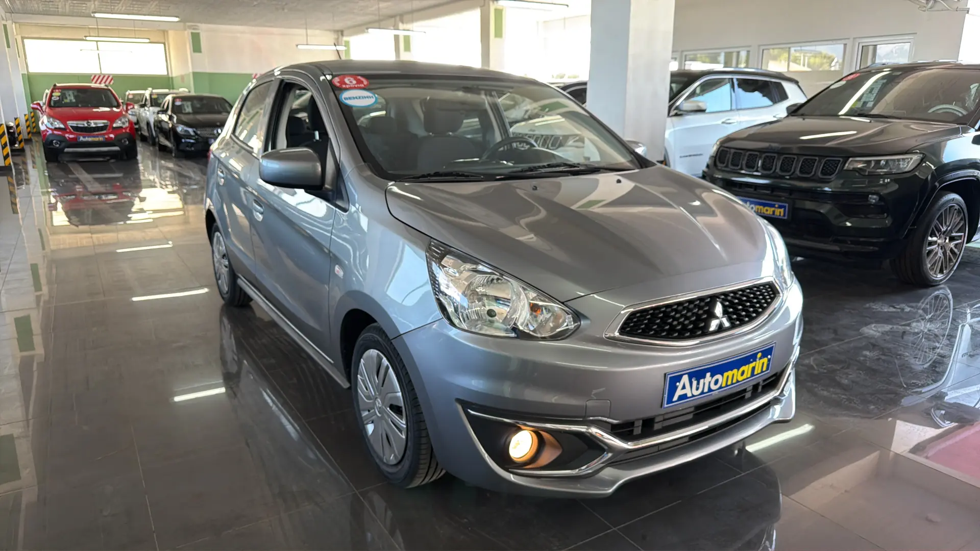 View 3 - Mitsubishi Space Star - 2017