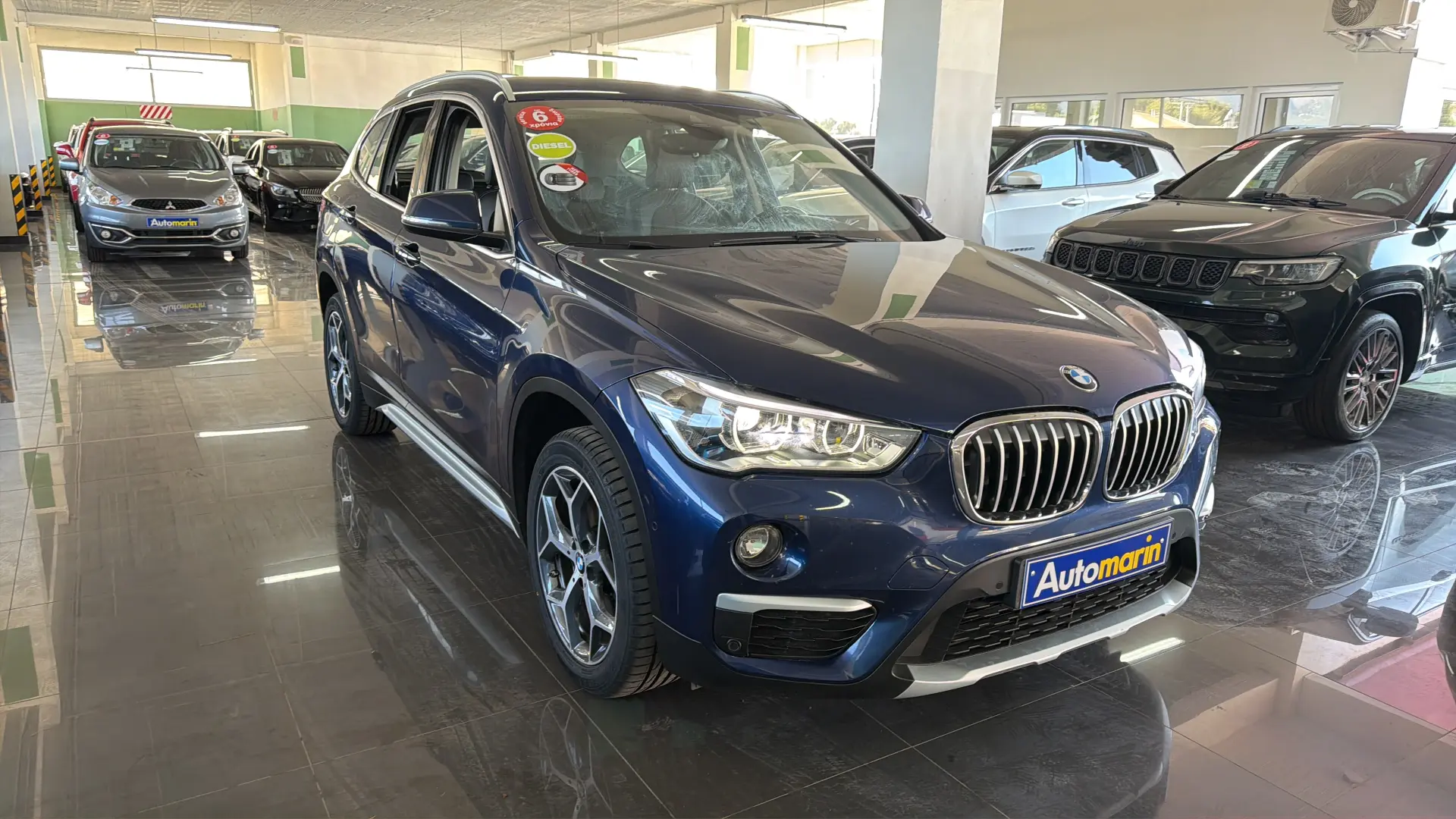 View 3 - BMW X1 - 2016
